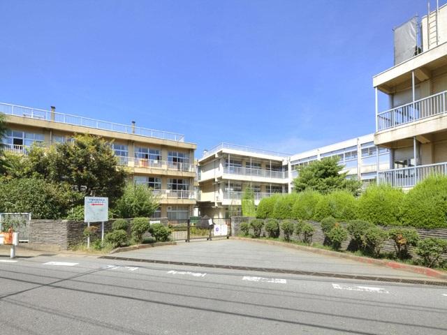 Primary school. Ayamedai until elementary school 750m