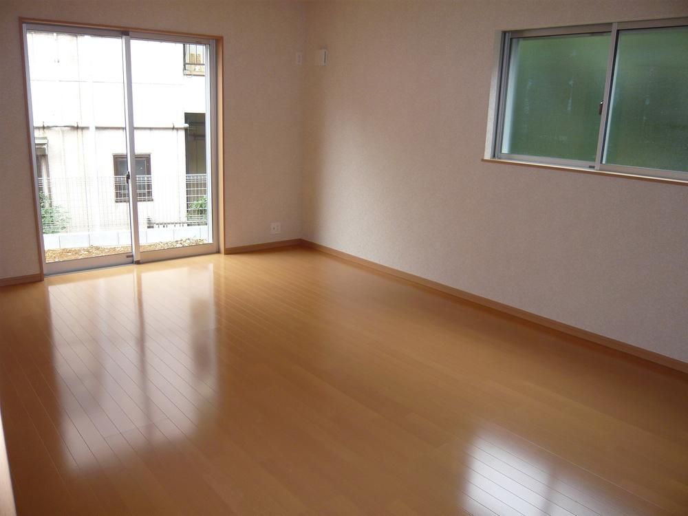 Living. Indoor (September 2013) Shooting