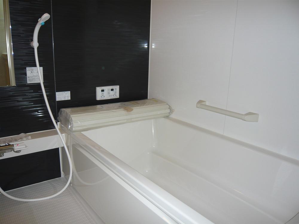 Bathroom. Indoor (September 2013) Shooting