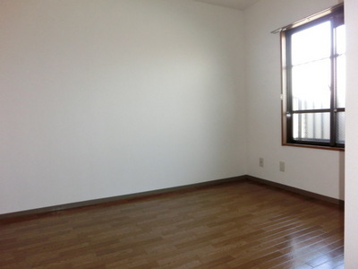 Other room space. Western-style (the same type)