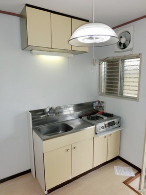 Kitchen. Two-burner gas stove can be installed kitchen