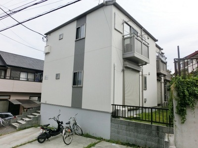 Building appearance. Supermarket, Located in a convenience store within a 5-minute walk