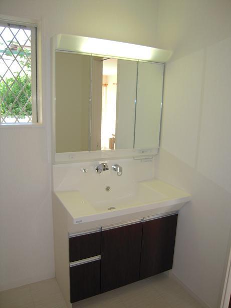 Same specifications photos (Other introspection)