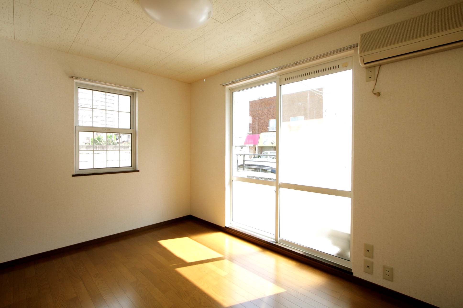 Living and room