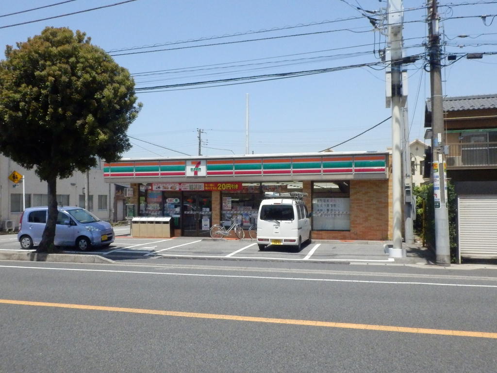 Convenience store. Seven-Eleven Inagehigashi store up (convenience store) 1047m