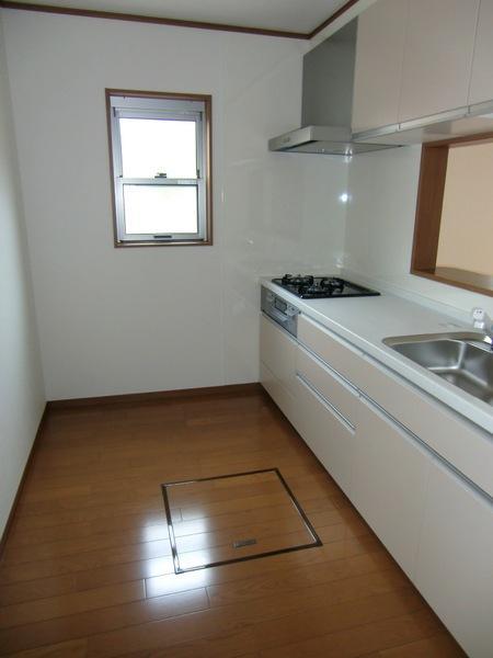 Kitchen. With convenient under-floor storage in the storage of food