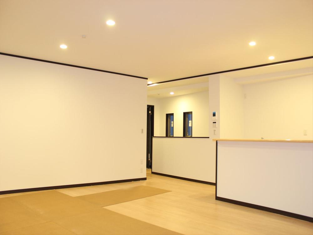 Living. LDK22 Pledge there is a feeling of opening