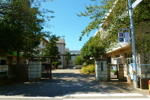 Primary school. Sanno 700m up to elementary school (elementary school)