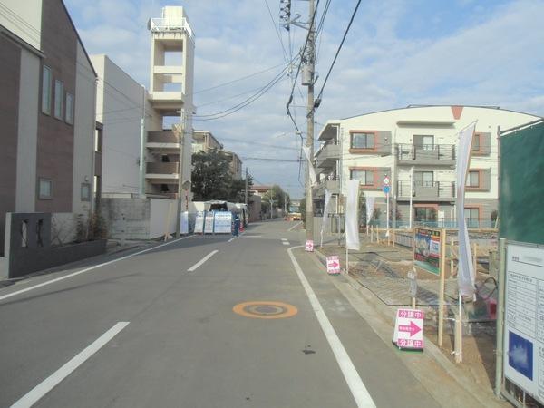 Local photos, including front road. Reserved shooting