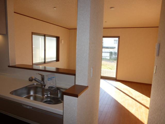 Kitchen. Local (12 May 2013) shooting 1 Building