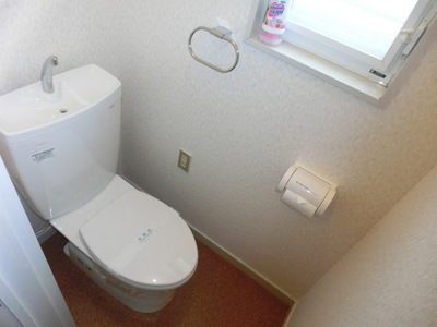 Toilet. Washlet installation Allowed