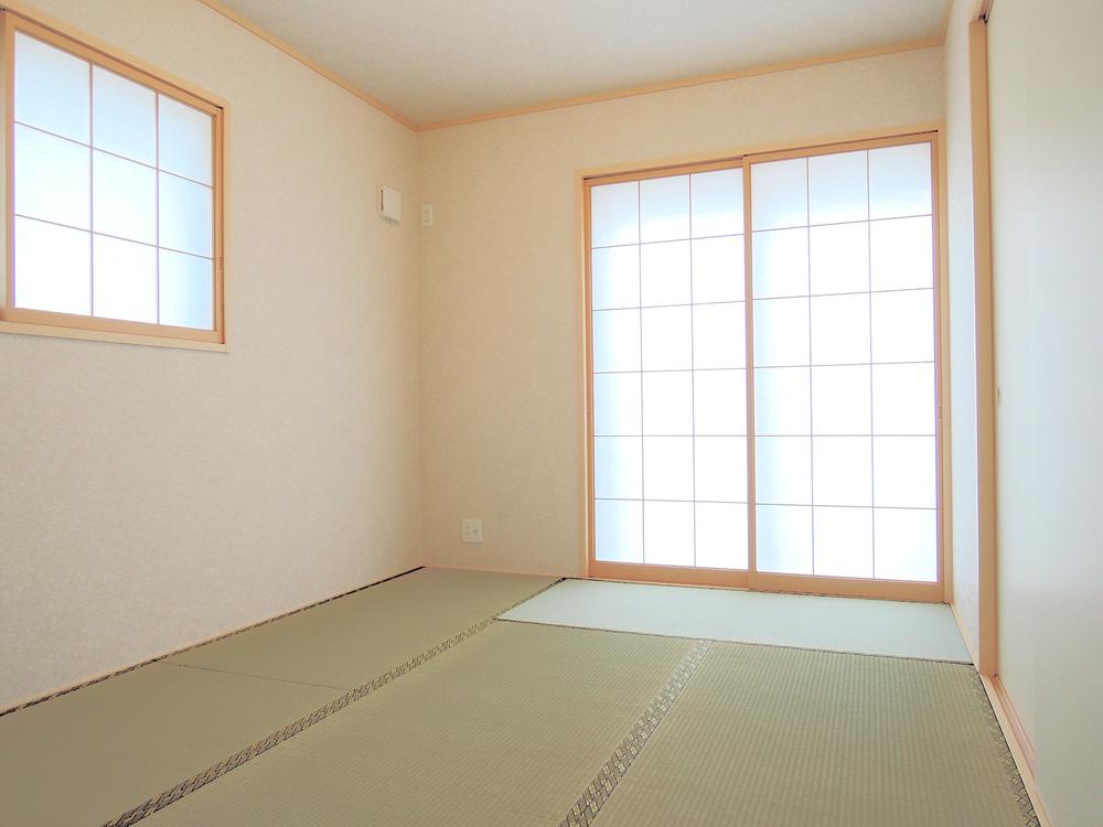 Non-living room. It has entered tatami
