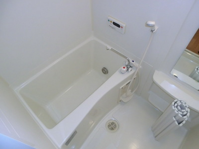 Bath. Bathroom (same type)