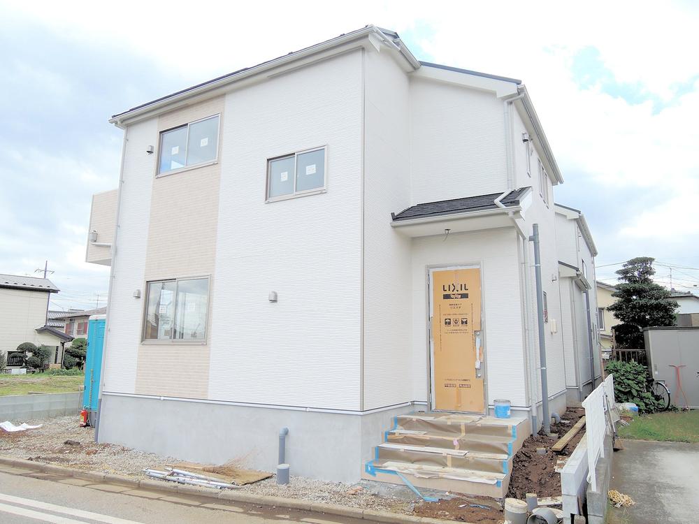 Local appearance photo.  ※ Building 2 Local (November 12, 2013) Shooting