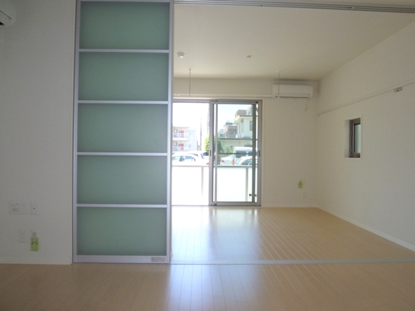 Living and room