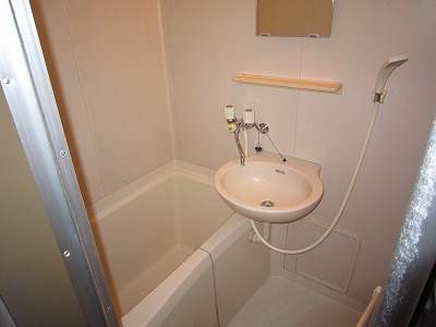Bath. bath ・ It is another toilet