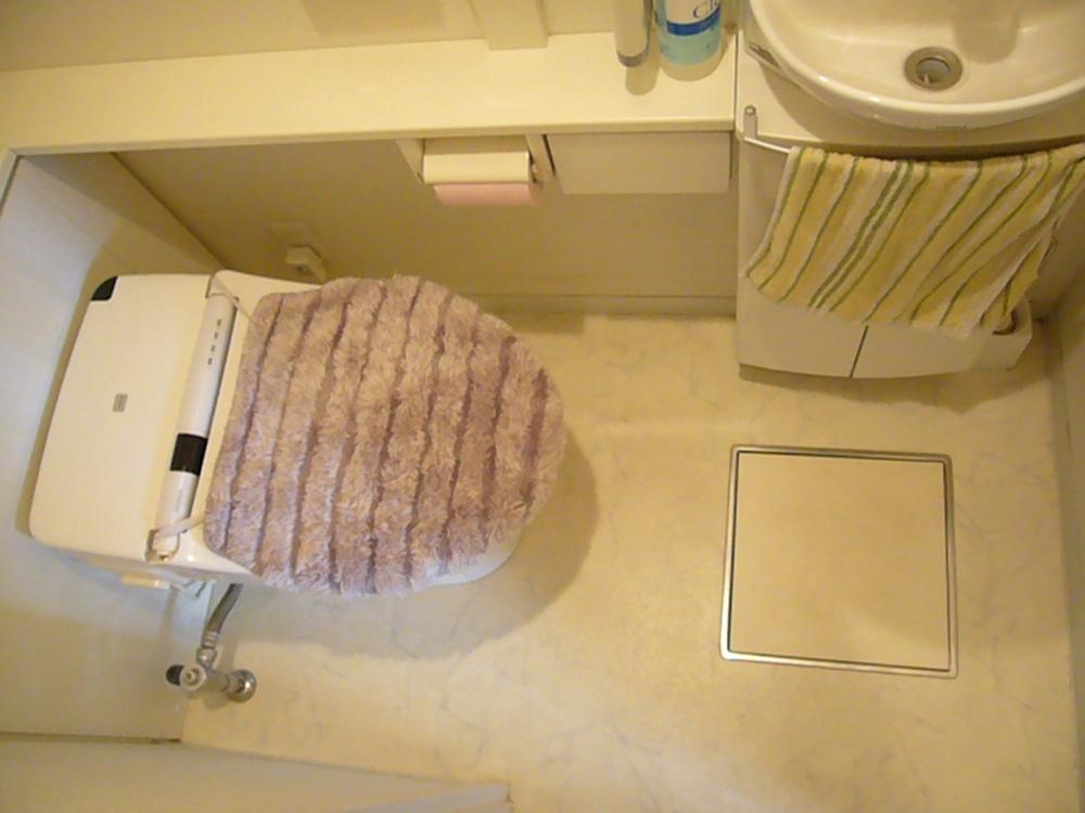 Toilet. Intelligence toilet [TOTO made] (2013 November shooting)