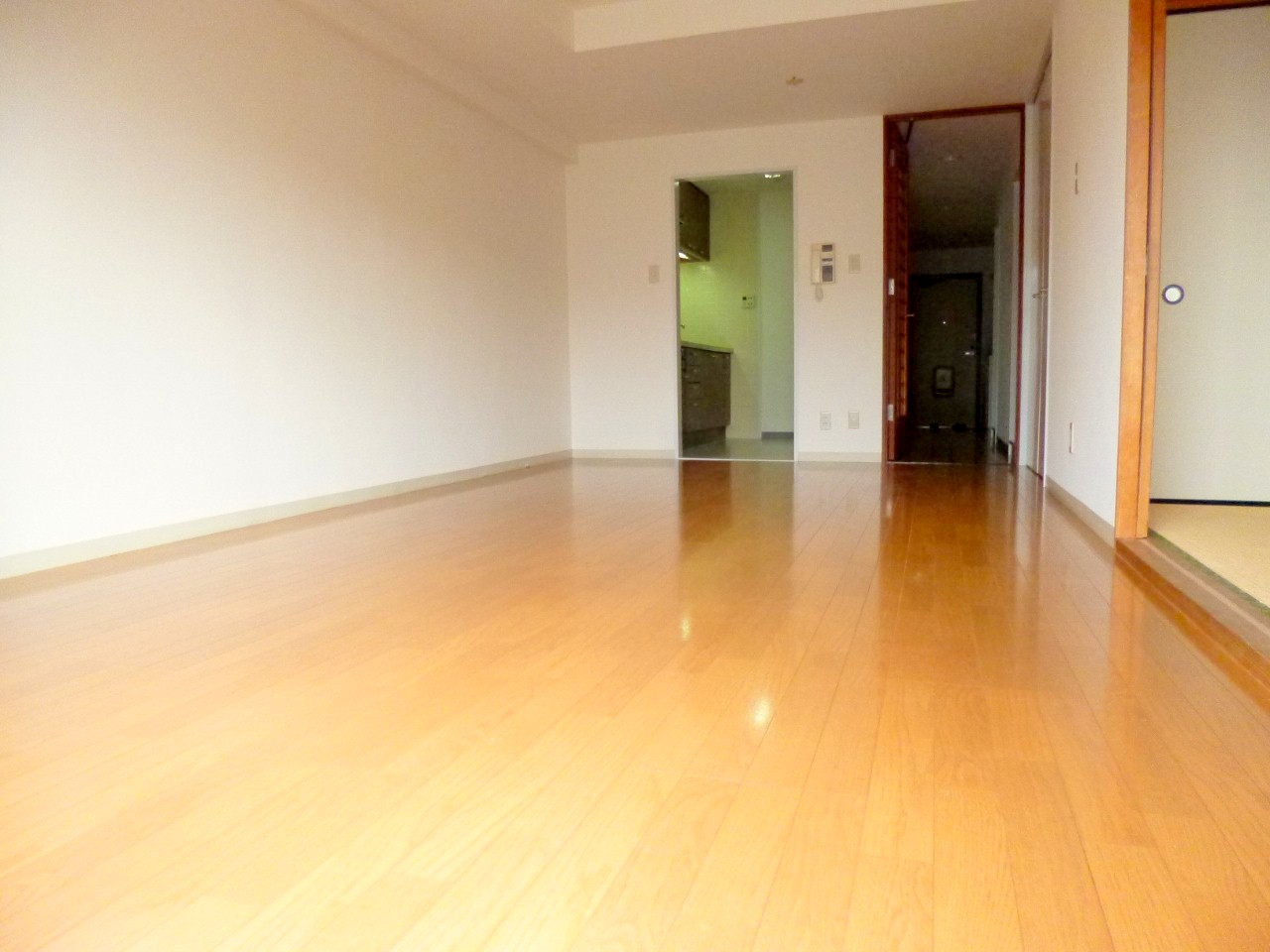 Living and room