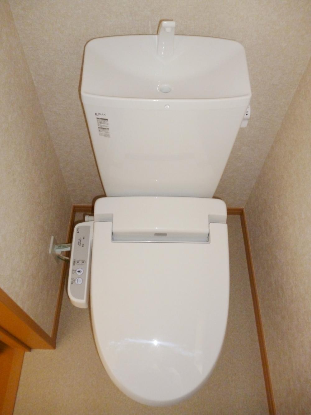 Toilet. Building 2 toilet