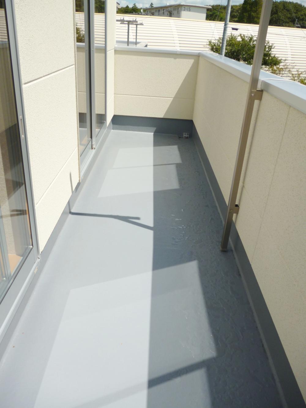 Balcony. 2 Building site (August 2013) Shooting