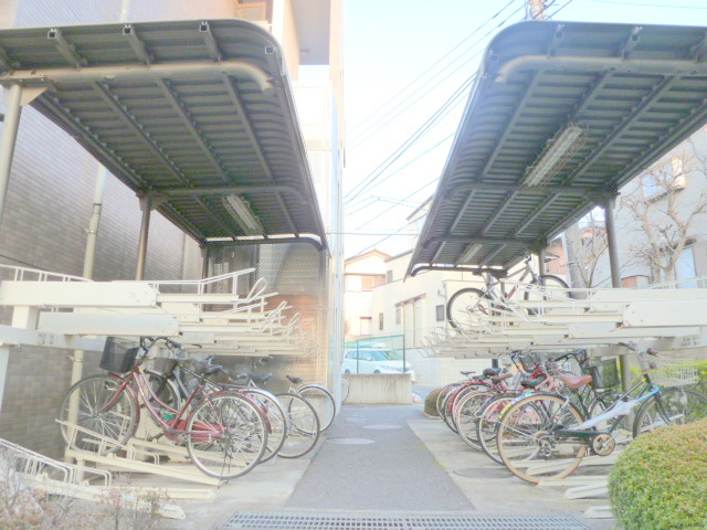 Other common areas. Bicycle-parking space