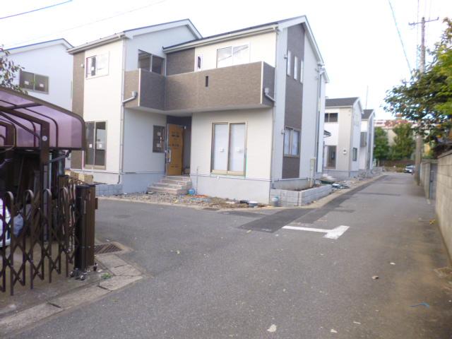 Local appearance photo