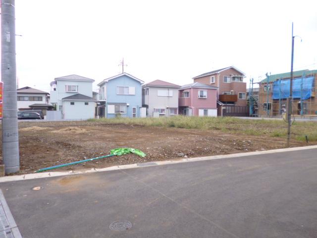 Local photos, including front road