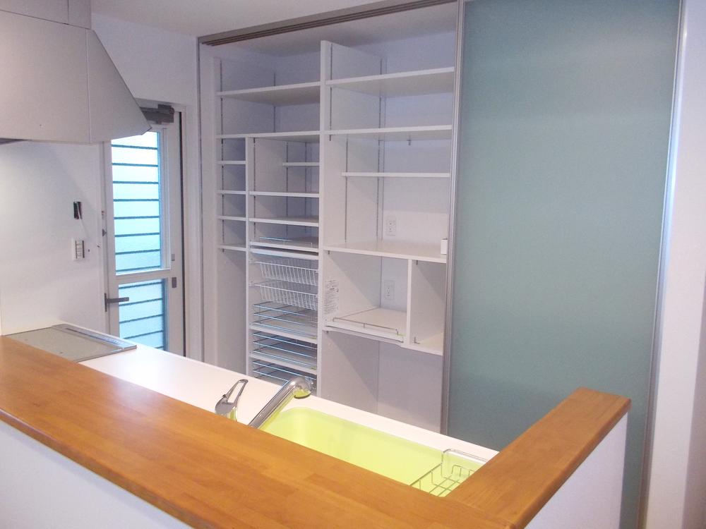 Receipt. Kitchen storage (1 Building) (September 2013) Shooting