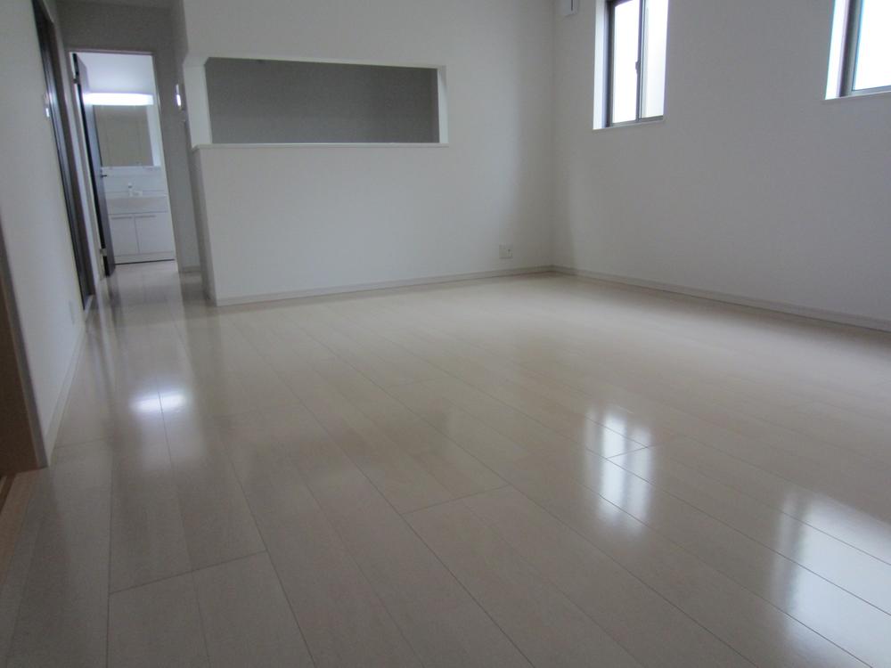 Living. 1 Building room (November 2013) Shooting