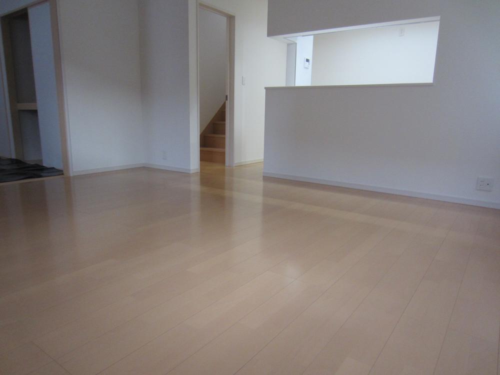 Living. Building 2 room (November 2013) Shooting