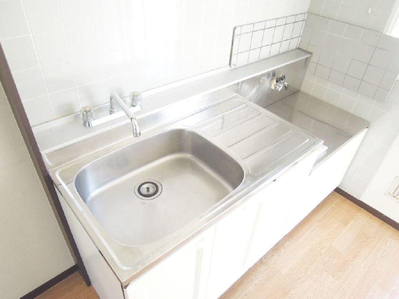 Kitchen. We are happy the two-burner stove can be installed in a wide cooking space