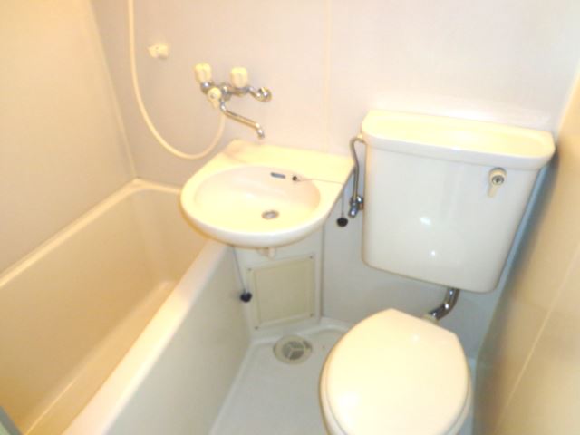 Bath. unit bus