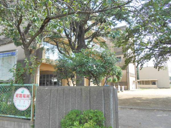 Other. Inaoka to elementary school, About 500m