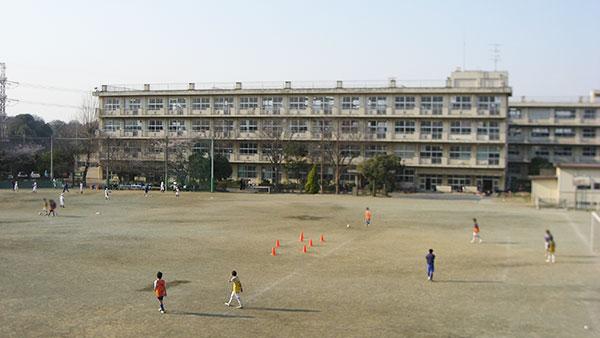 Other. Midorigaoka Junior High School ・  ・  ・ About 1600m (20 minutes walk)