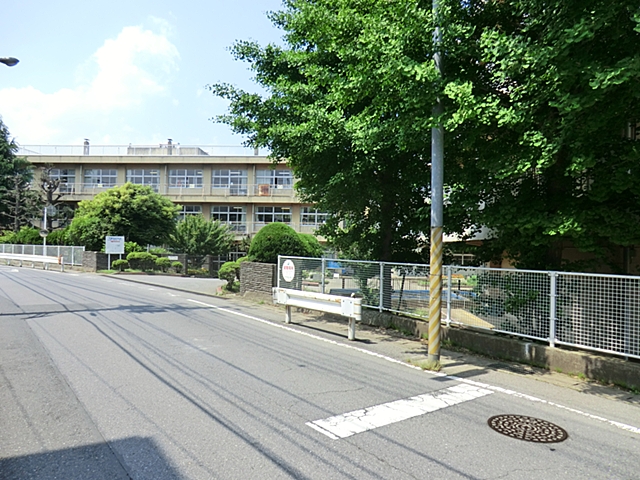 Primary school. 955m until the Chiba Municipal Ayamedai elementary school (elementary school)