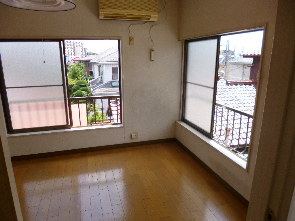 Living and room.  ※ Same property Other, Room photo