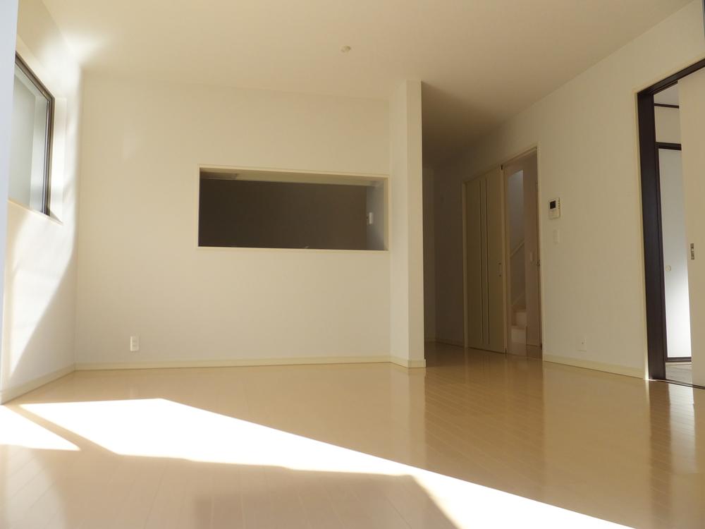 Living. Building 2 (December 2013) Shooting