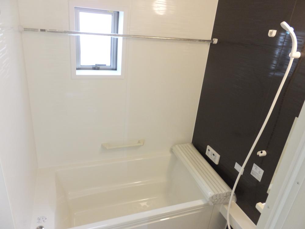 Bathroom. Building 2 (December 2013) Shooting