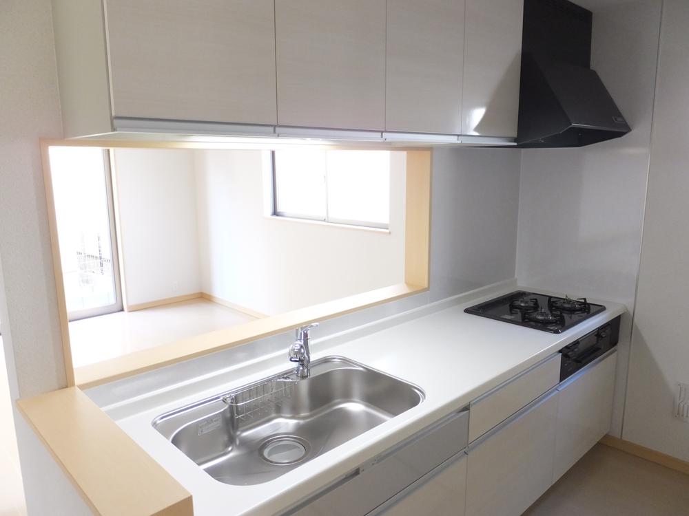 Kitchen. 1 Building (December 2013) Shooting