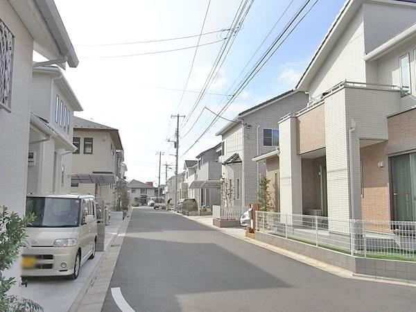 Local photos, including front road