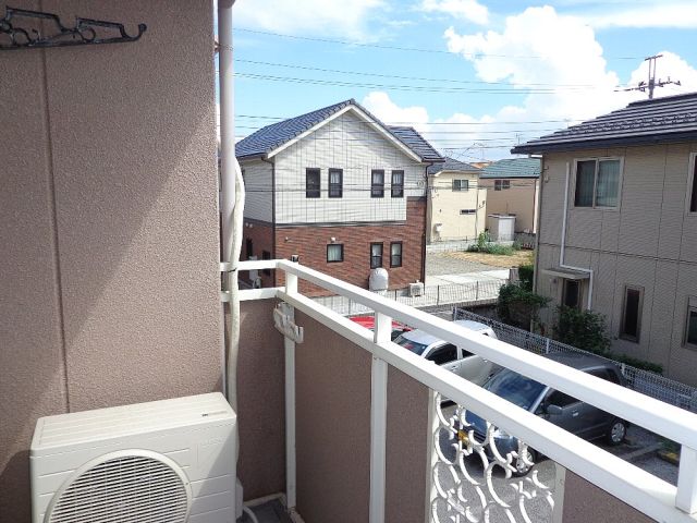 Balcony. It is a veranda.