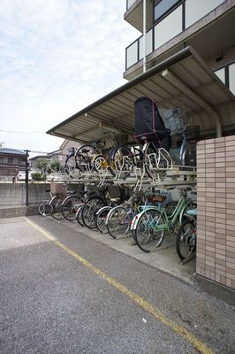 Other common areas. Parking space available with the roof of the residents-only. 