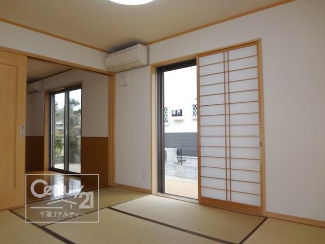 Non-living room. 6 Pledge Japanese-style room