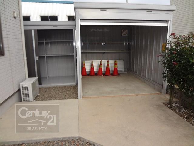 Other. Bike-only garage