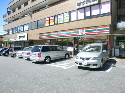 Convenience store. 117m to Seven-Eleven (convenience store)