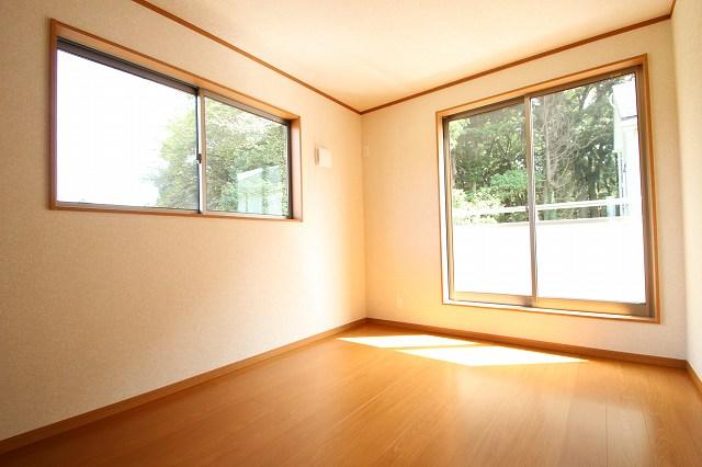 Non-living room. Kamatori cho eighth Western style room