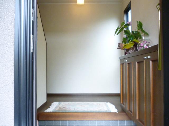 Entrance. luxury, Atrium entrance with a sense of openness