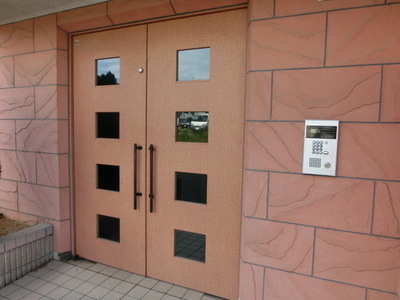 Security. With auto-lock entrance