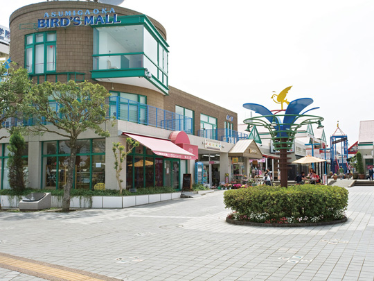 Other Environmental Photo. Including Asumigaoka Tokyu Chambersburg Mall Tokyu store in Toke Station, Banks and post office, It enters a variety of shops and restaurants.