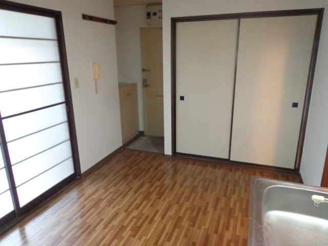 Living and room